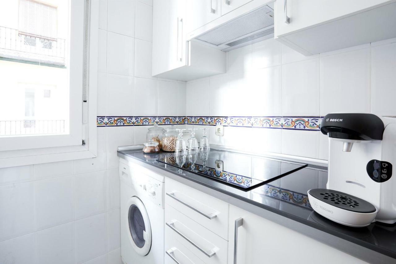 Royal Palace Boutique Apartment Madrid Bagian luar foto